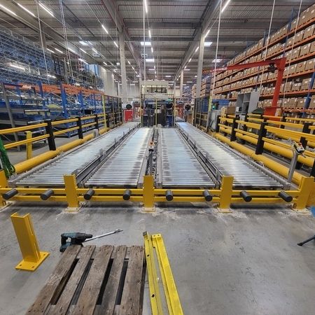 Rollenbahnen mit Anfahrschutz